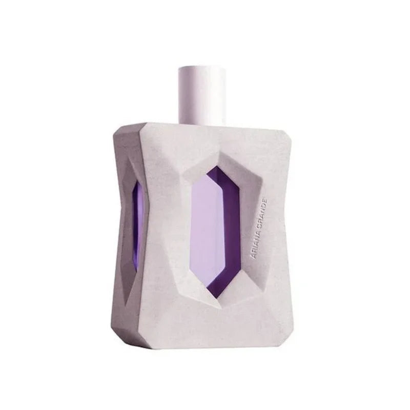 Ariana Grande God Is A Woman EDP 30 ML .
